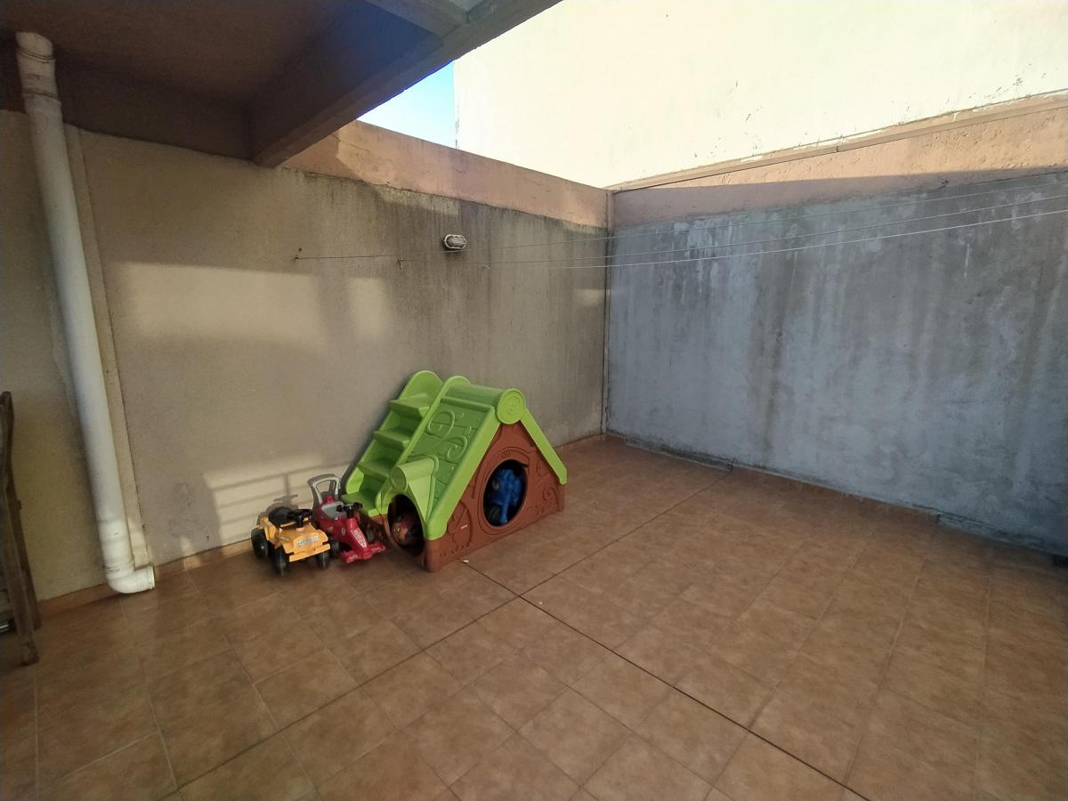 Departamento 2 Ambientes y 1/2 con Cochera - Gran Ubicación 4