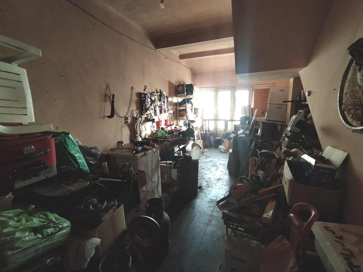 Importante Propiedad con 5 Dorm. - Gran Lote 8.66 X 58 4