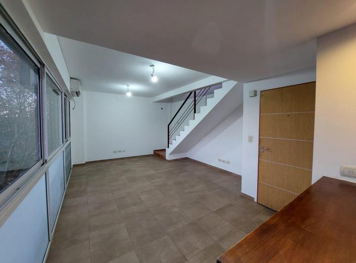 2 AMB y MEDIO CON COCHERA Y TERRAZA PROPIA - Proximo tren San Andres/Malaver 4