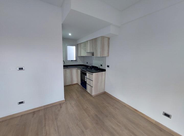 HERMOSO DEPARTAMENTO AL FRENTE A ESTRENAR 3