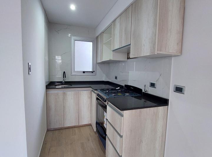 HERMOSO DEPARTAMENTO AL FRENTE A ESTRENAR 5