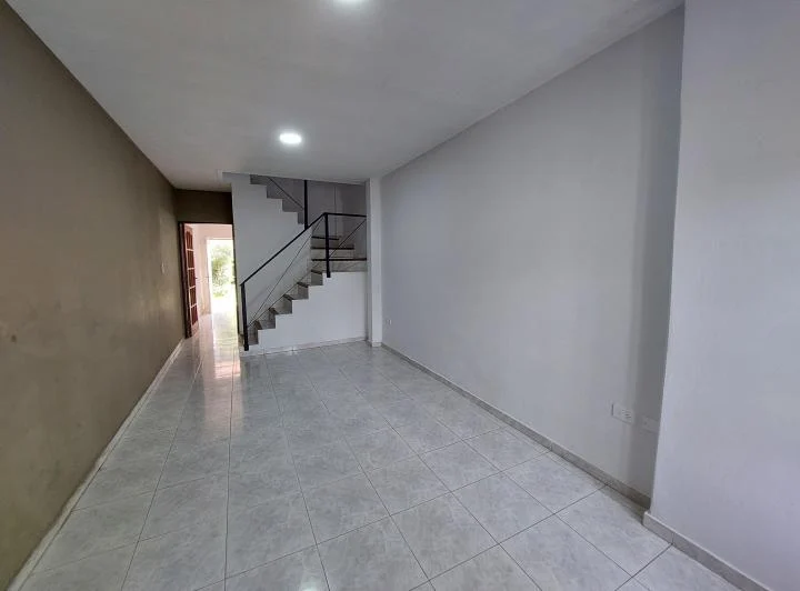 EXCELENTE DUPLEX 3 AMBIENTES CON COCHERA 5