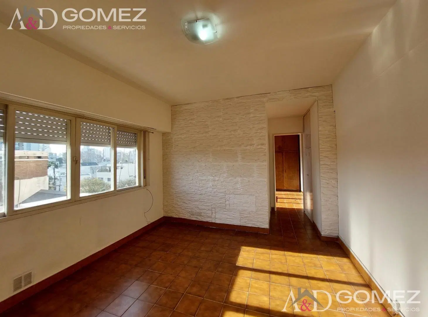 2 AMB AMPLIO CON COCINA INDEPENDIENTE 2