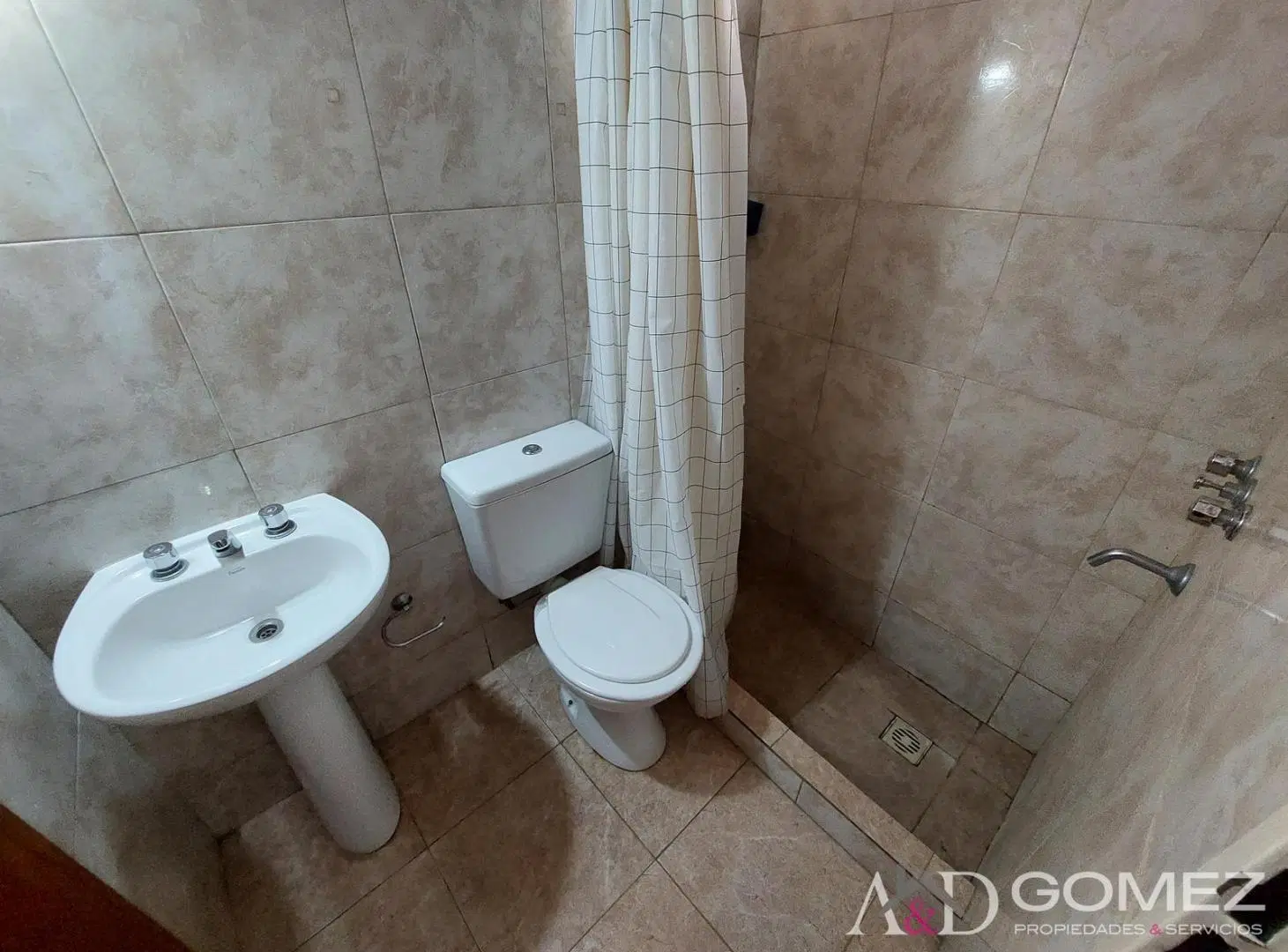2 AMBIENTES CHICO CON PATIO - SIN EXPENSAS 3