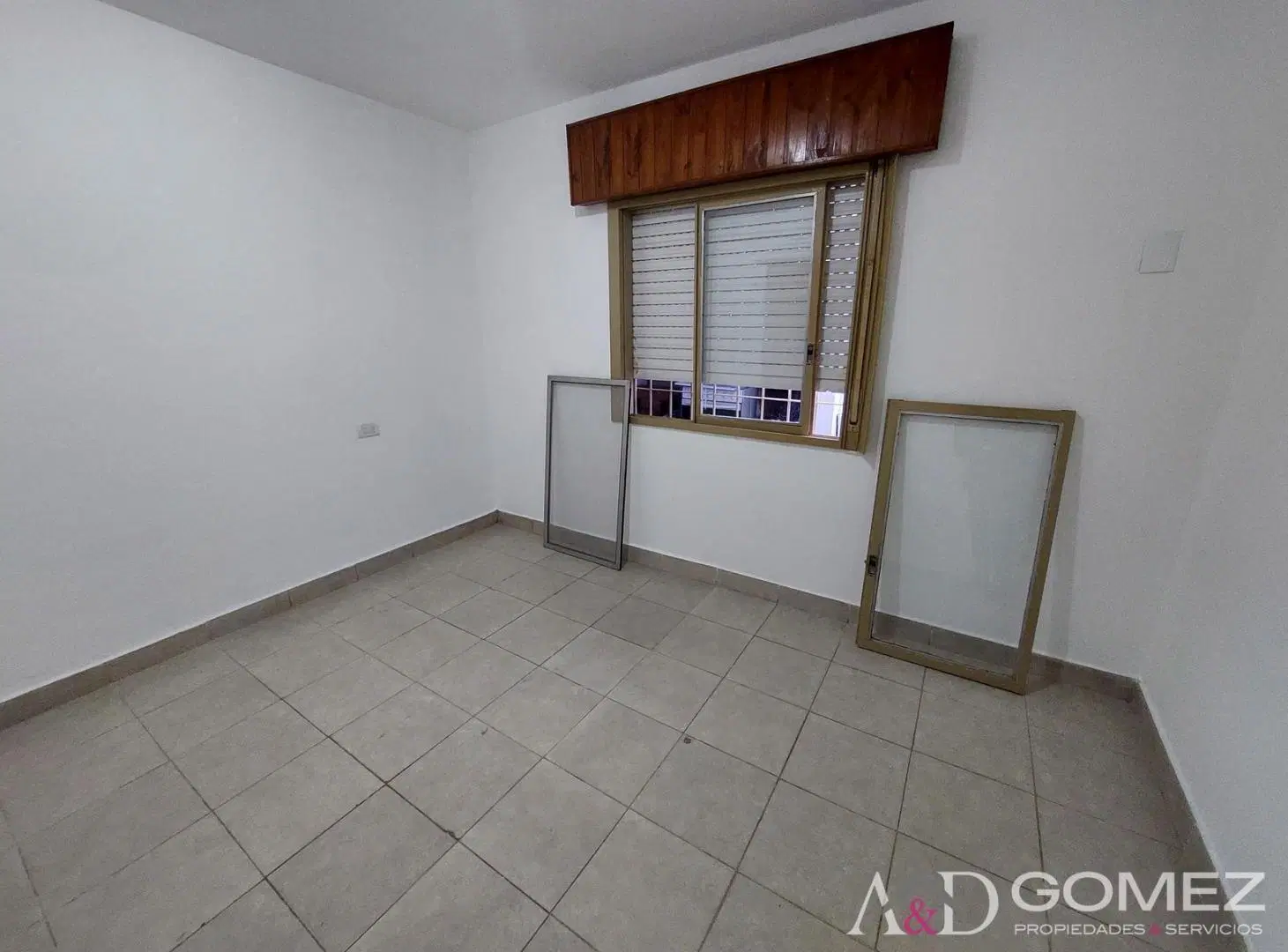 PH 3 AMB AL FRENTE CON PATIO 1