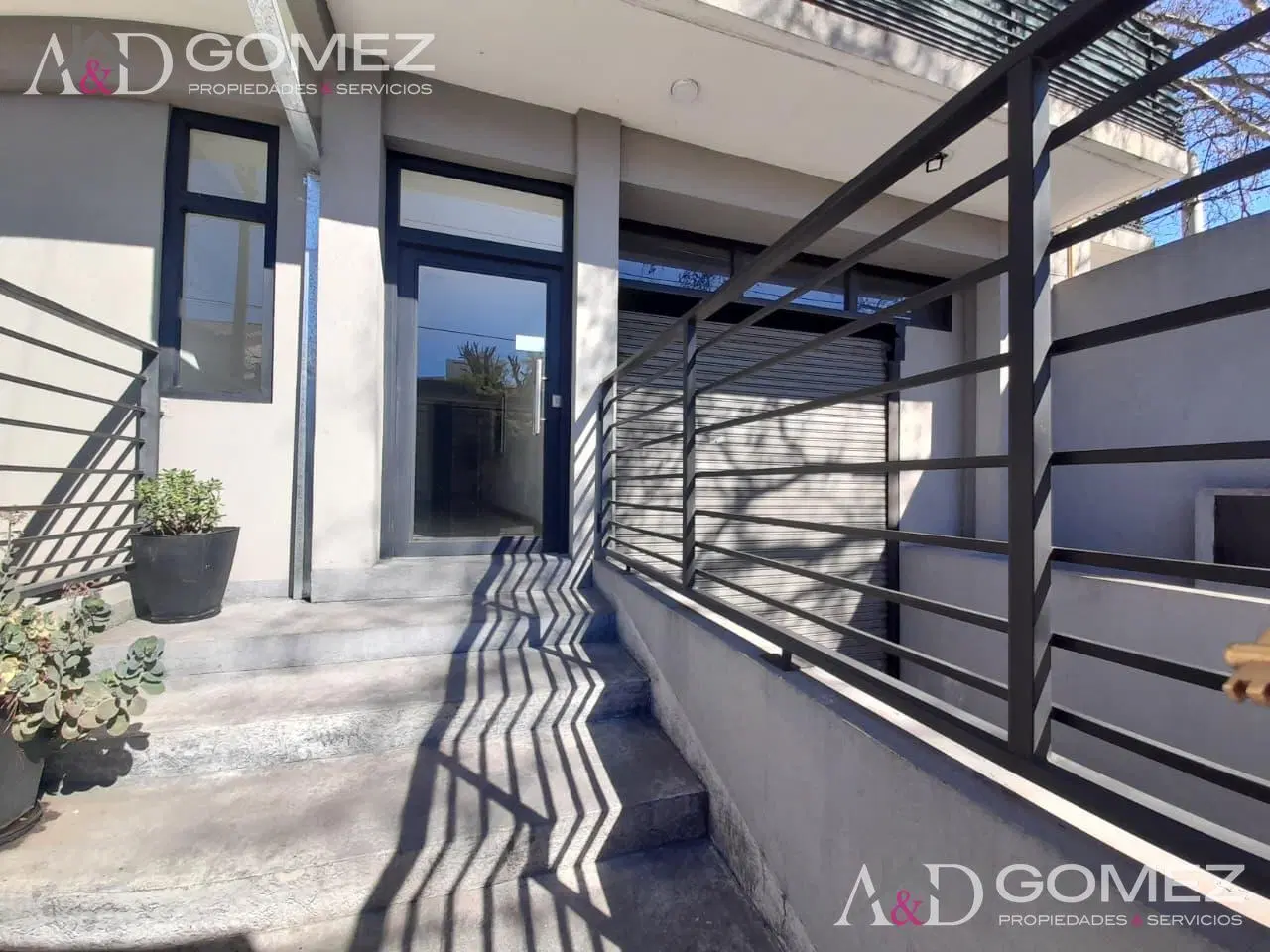 2 AMB MUY AMPLIO TIPO LOFT CON 2 BALCONES 3