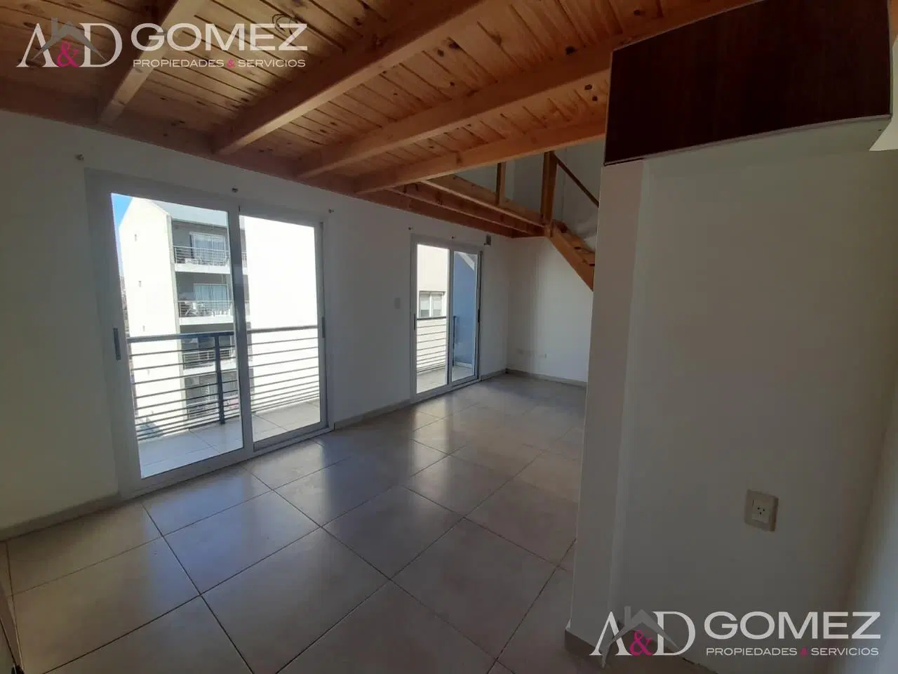 2 AMB MUY AMPLIO TIPO LOFT CON 2 BALCONES 4