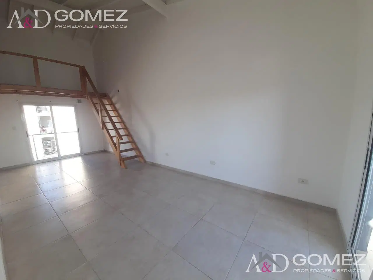 2 AMB MUY AMPLIO TIPO LOFT CON 2 BALCONES 8