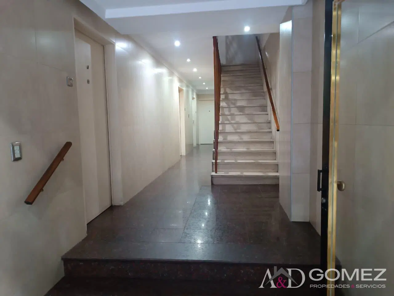 DEPARTAMENTO 2 AMB A REFACCIONAR EXCELENTE UBICACION 3