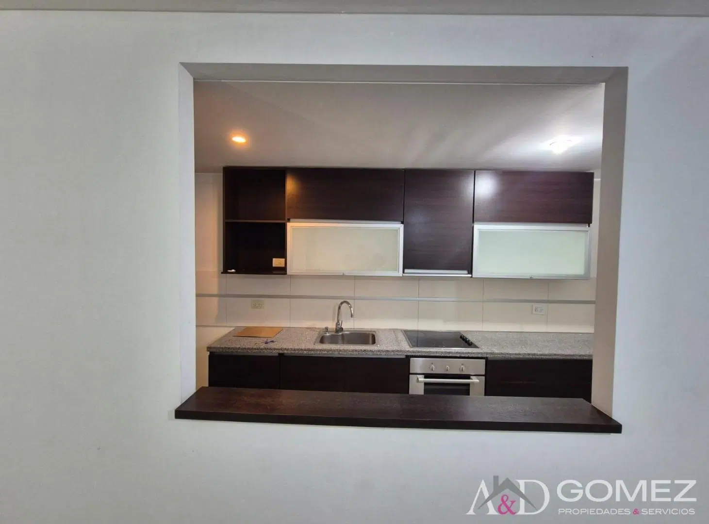 2 AMB EN EDIFICIO PALMARES 2