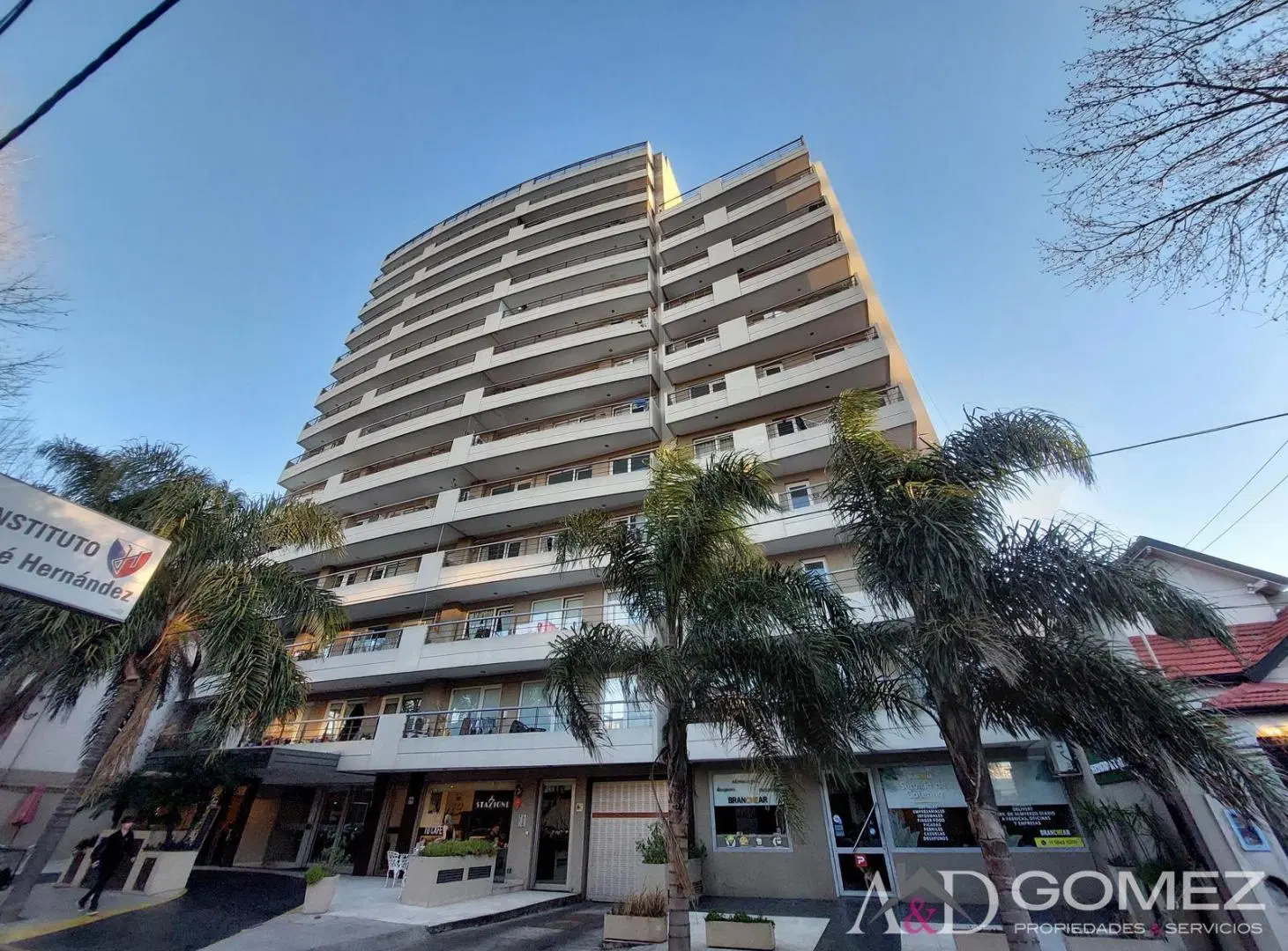 2 AMB EN EDIFICIO PALMARES 5