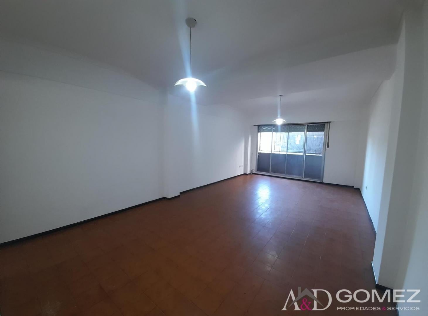 Foto de 1 AMB AMPLIO CON BALCON Y COCINA INDEPENDIENTE, imagen 3
