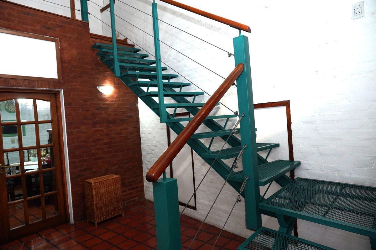 Venta PH 4 Ambientes en Valentín Alsina 3
