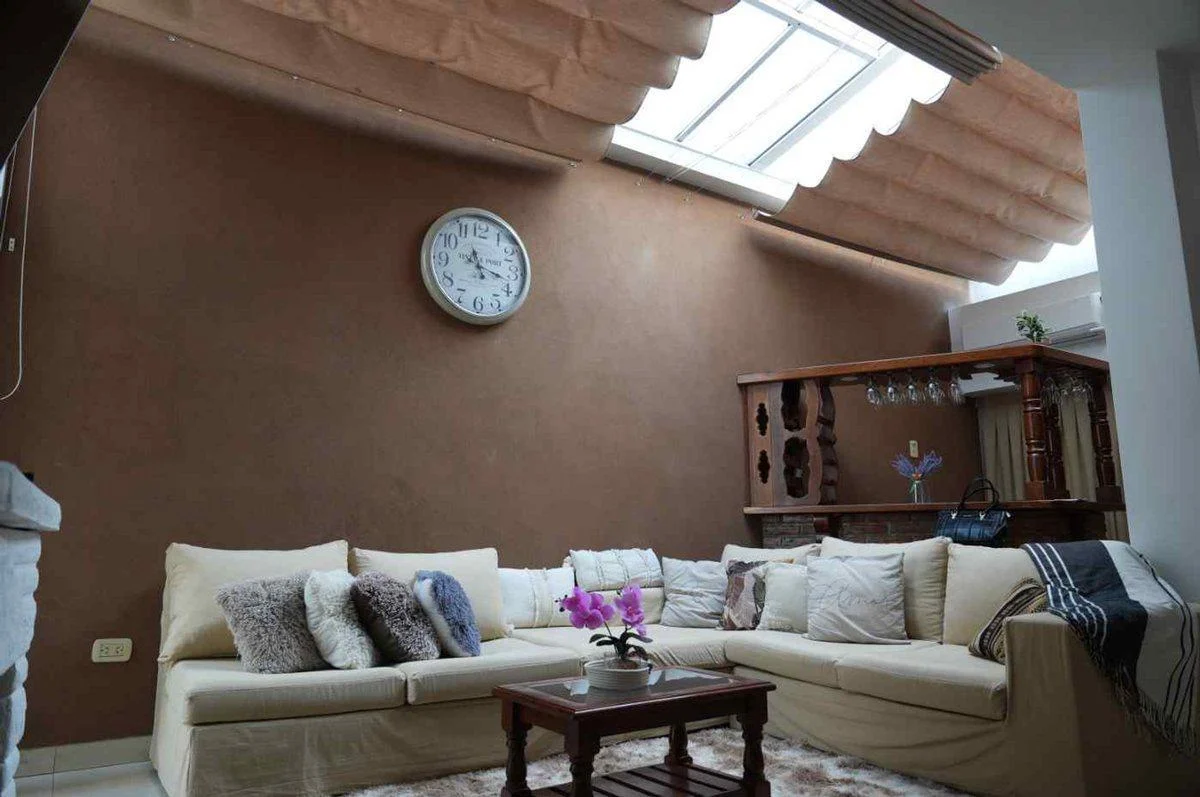 Casa en Venta,4 Ambientes con Cochera y Terraza 2