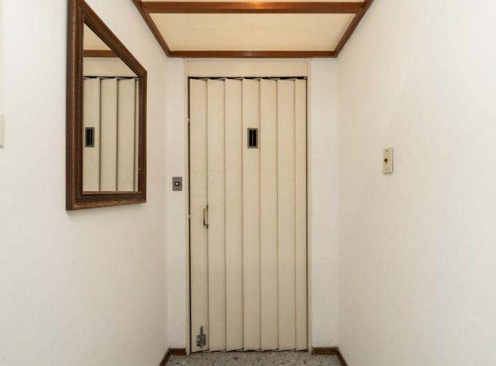 DEPTO 4 AMB CON DEP BALCON Y COCHERA EN CABALLITO 5