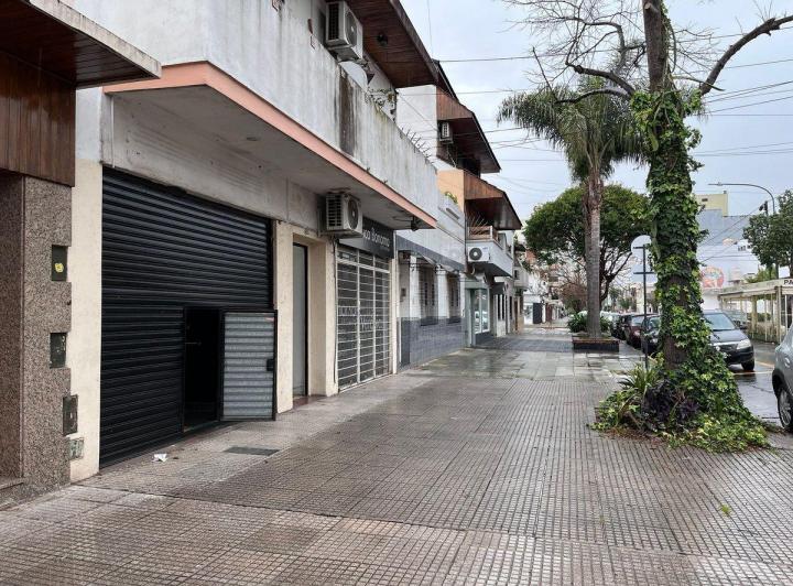 Alquiler Local Comercial Mataderos Barrio Naon 3