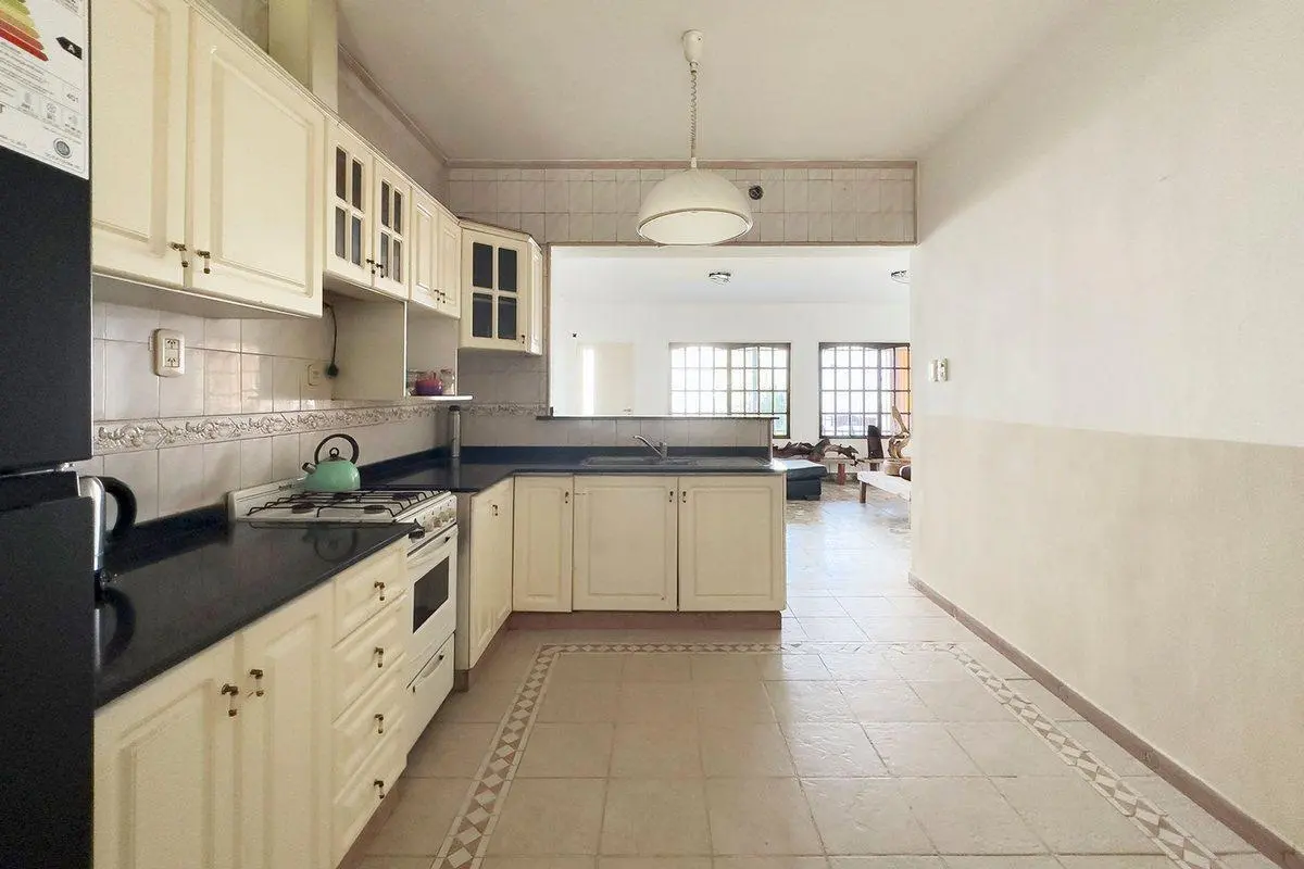 VENTA CASA 4 AMB MORENO ZONA SHOPPING NINE 4