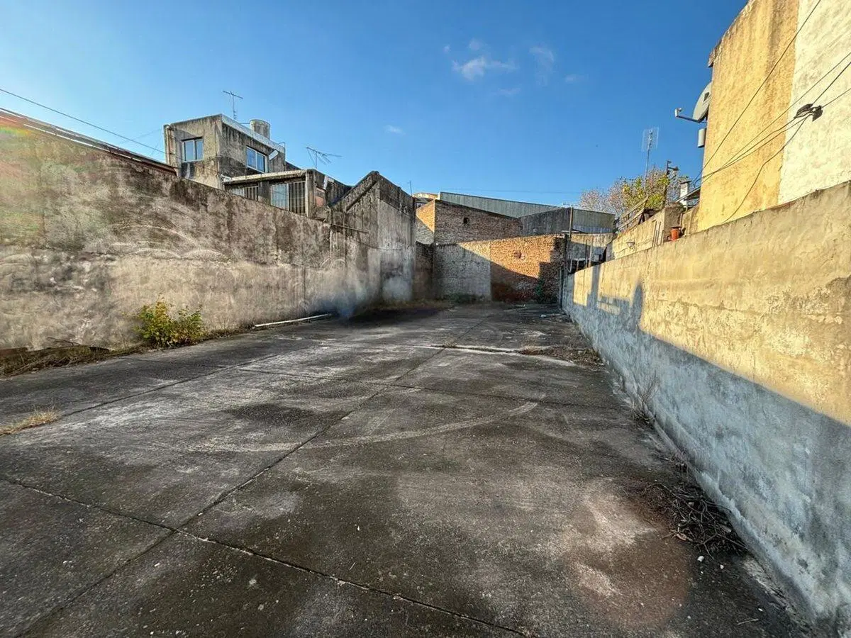 LOTE EN VENTA CASEROS A METROS DE ACCESO OESTE 5