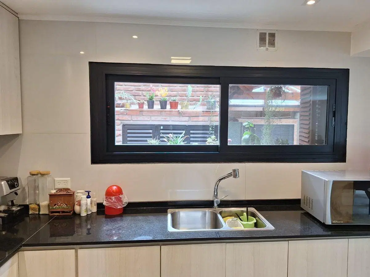 VENTA CASA 4 AMB MORENO DPTO CON RENTA PILETA 3