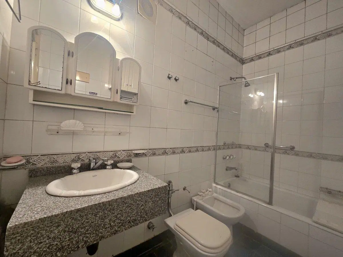 Venta departamento 3 amb Recoleta dependen balcón 3