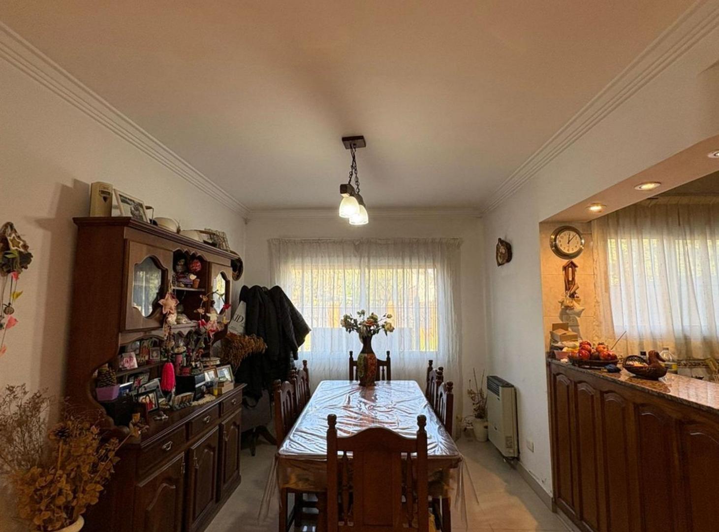 CASA EN VENTA 4 AMBIENTES, CAÑUELAS (BS AS)