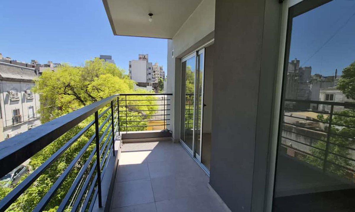 Venta 2 ambientes a estrenar balcón en Almagro