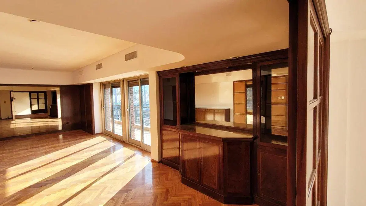 VENTA 4 AMBIENTES BALCON COCHERA EN CONGRESO 5