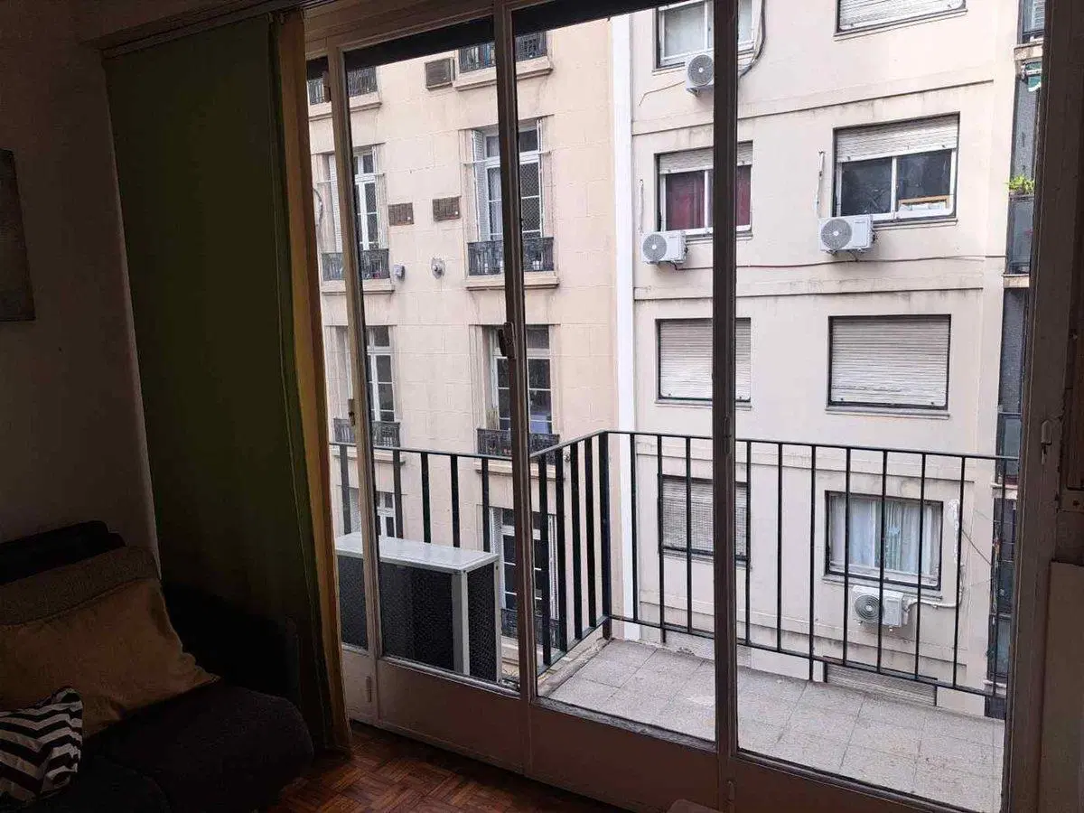 Venta Departamente Retiro con Balcon  APTO CREDITO 3