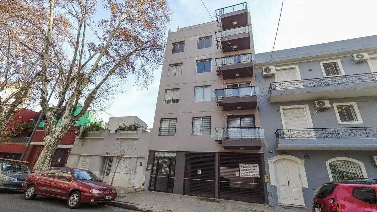 COCHERA EN VENTA CABA DESCUBIERTA 3