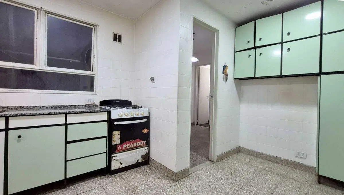 VENTA 4 AMBIENTES EN ALMAGRO BALCON Y DEPENDENCIAS 3