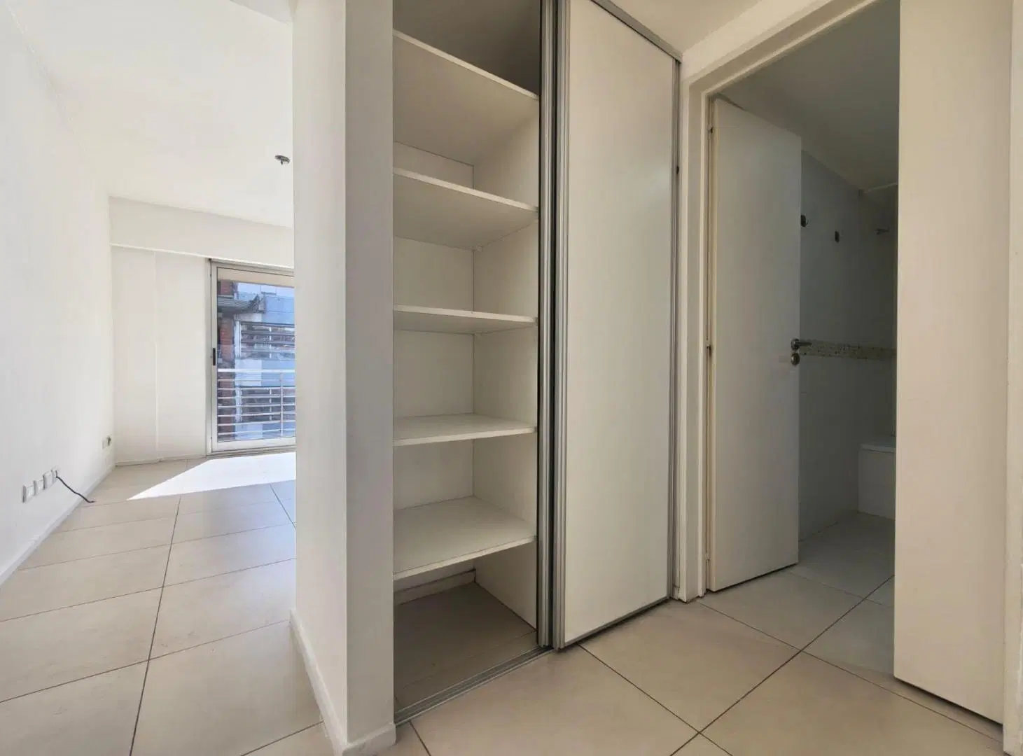 VENTA MONOAMBIENTE CON AMENITIES ALMAGRO 2
