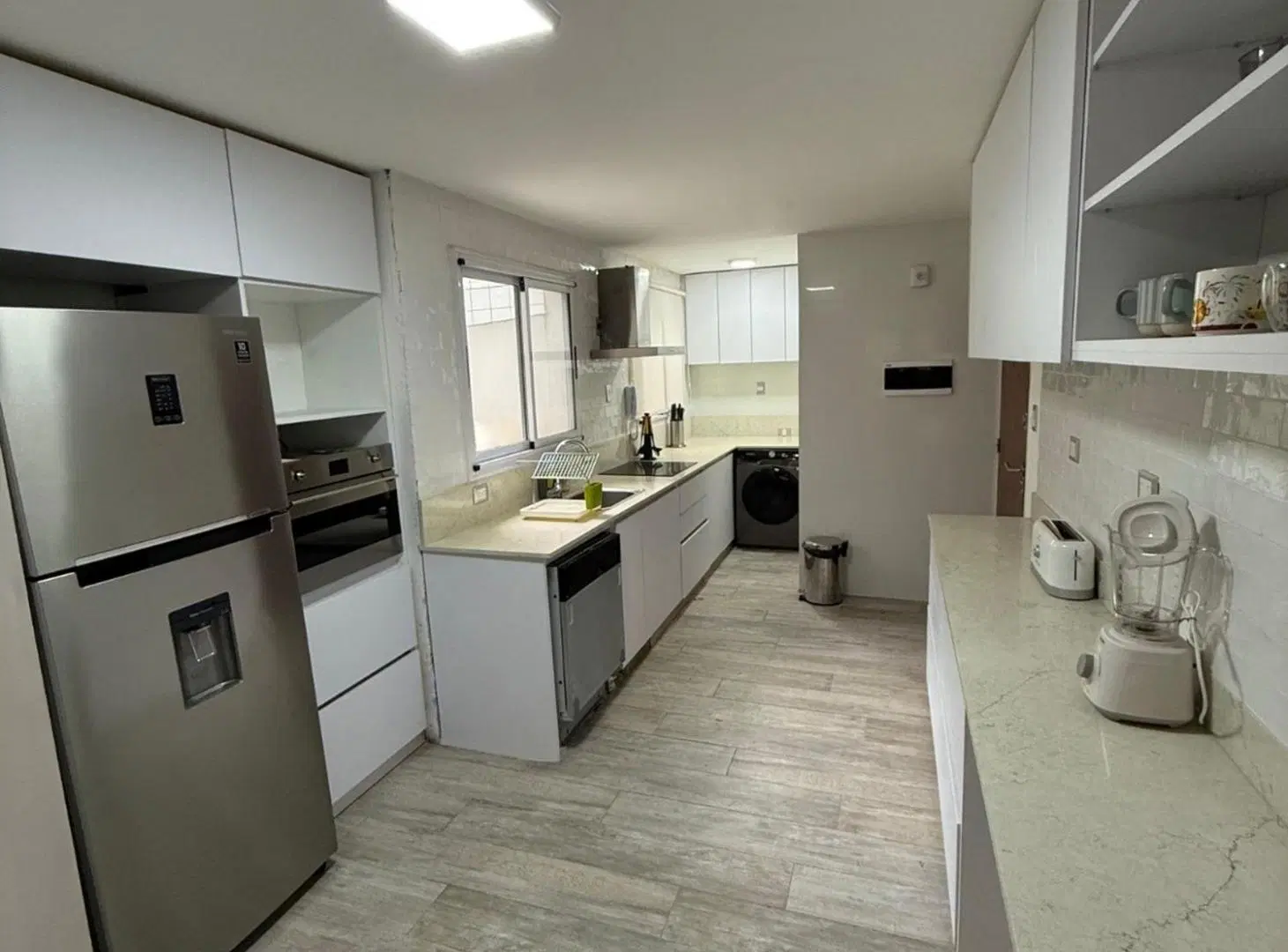 ALQUILER 3 AMB AMOBLADO CON PATIO Y BALCON ALMAGRO 5