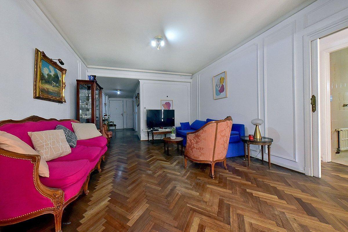 Venta Depto 4 ambientes c/dep. Frente Recoleta
