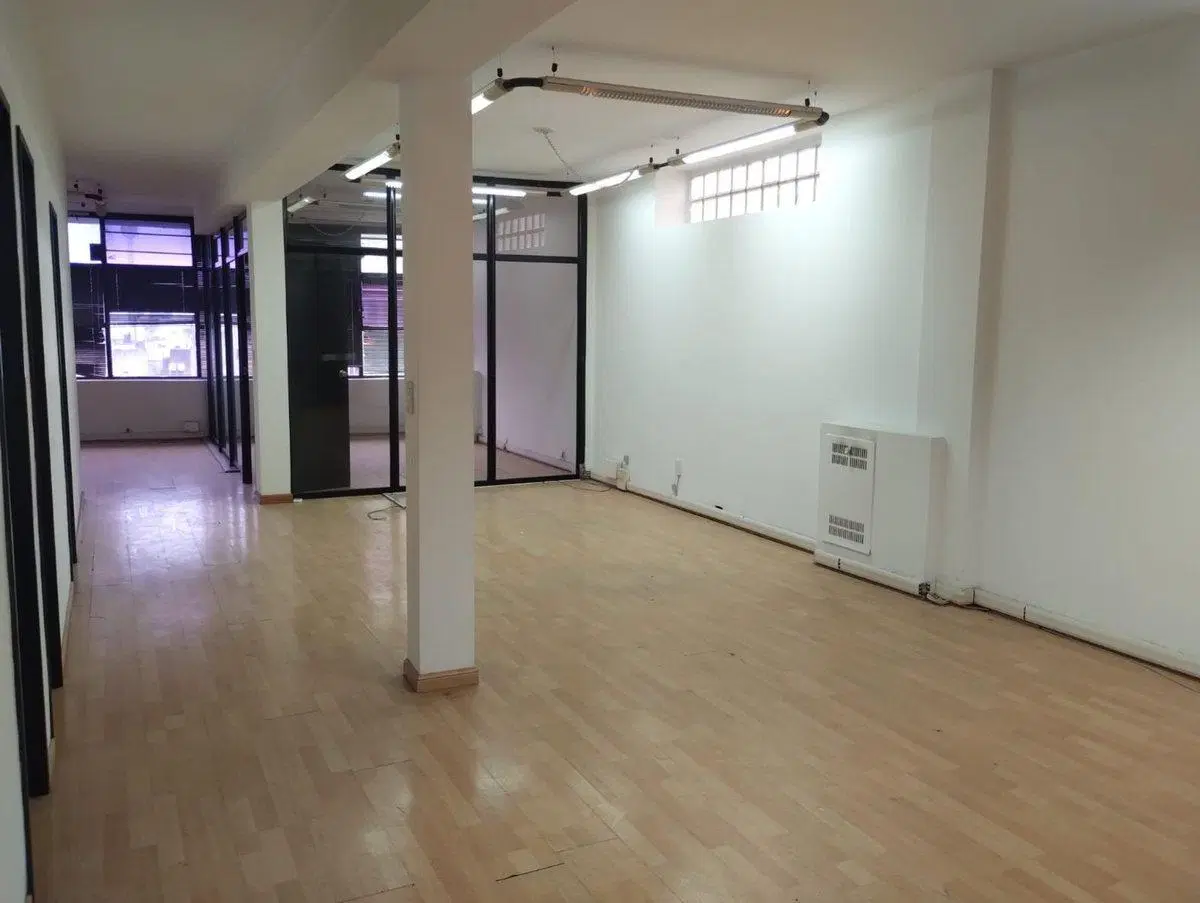VENTA OFICINA EN SAN TELMO PISO 9 5