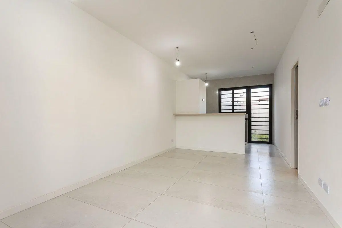 DUPLEX A ESTRENAR 3 AMB PALOMAR, COCHERA, PATIO 2