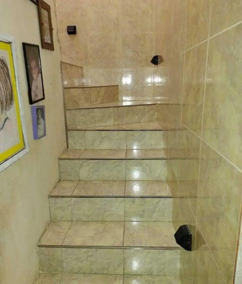 VENTA CASA EN PILAR CENTRO PARQUE Y PILETA 3