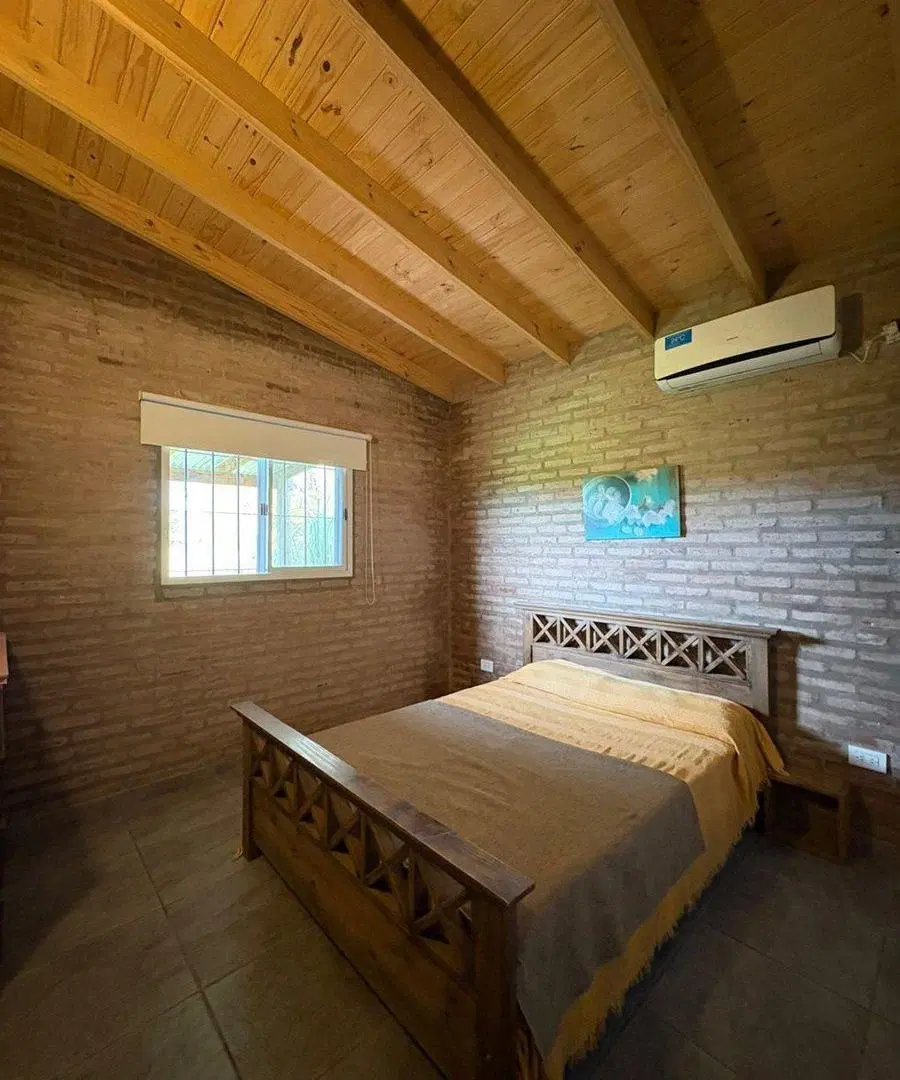 CASA EN VENTA 2 AMBIENTES LOBOS 2