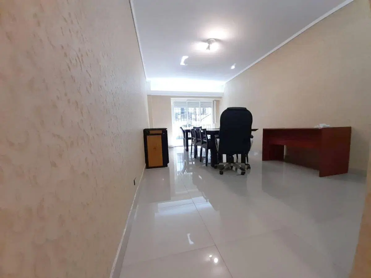 Venta Depto 4 ambientes patio y balcón Balvanera 2