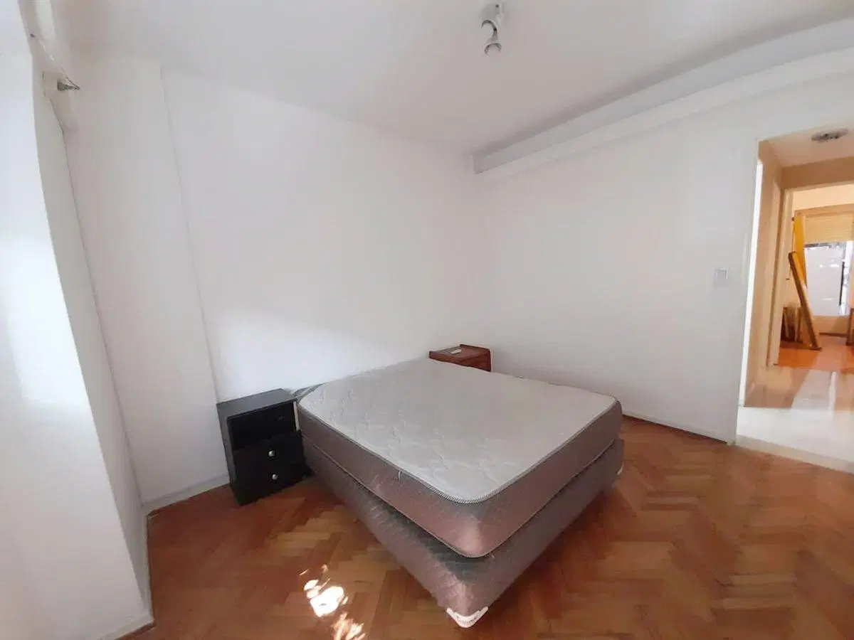 Venta Depto 4 ambientes patio y balcón Balvanera 4