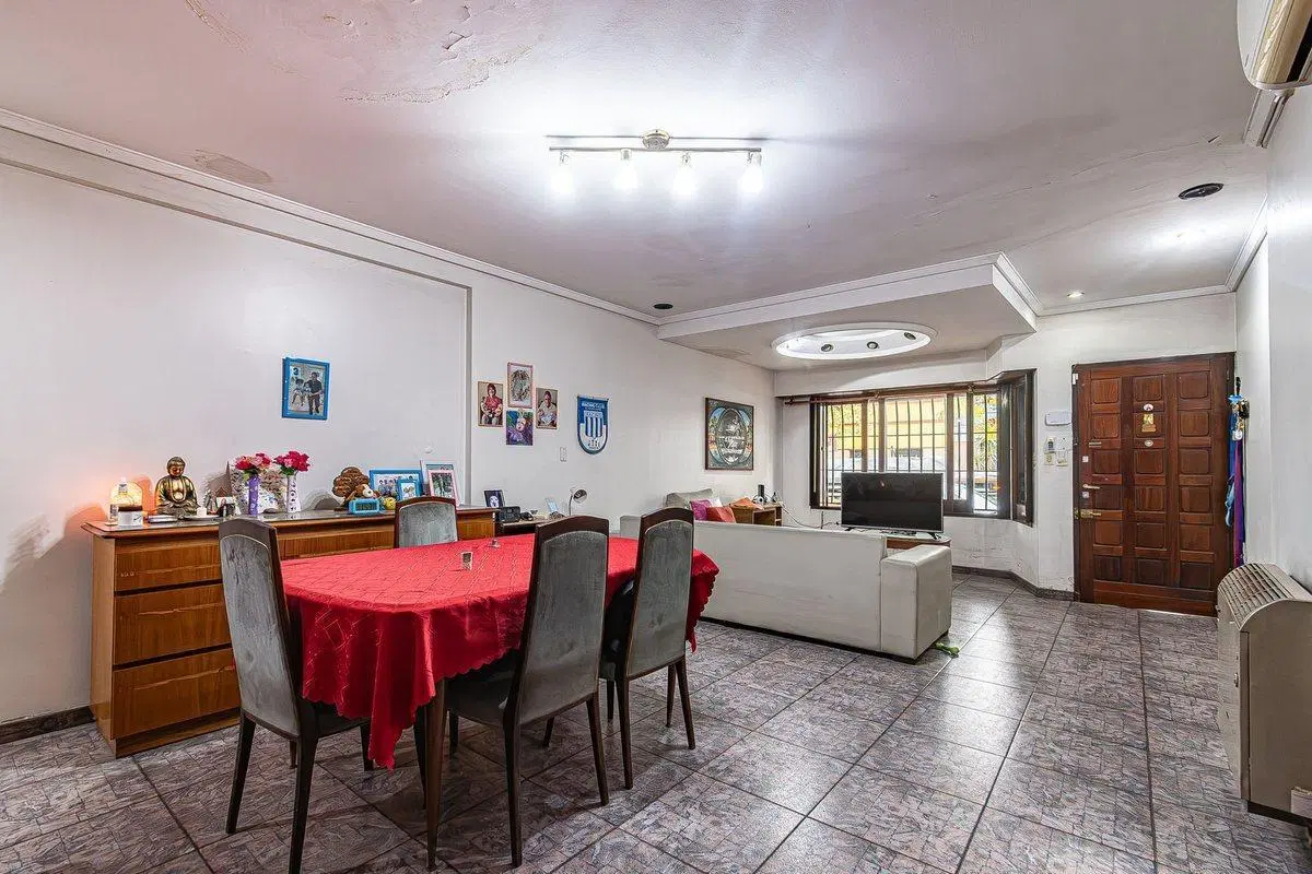 VENTA CASA 5 AMB CON TERRAZA Y COCHERA EN BARRACAS 2