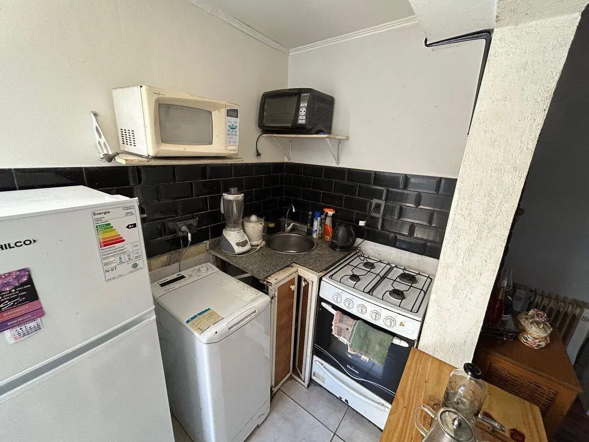 VENTA PH 2 AMBIENTES PARQUE PATRICIOS PATIO 4