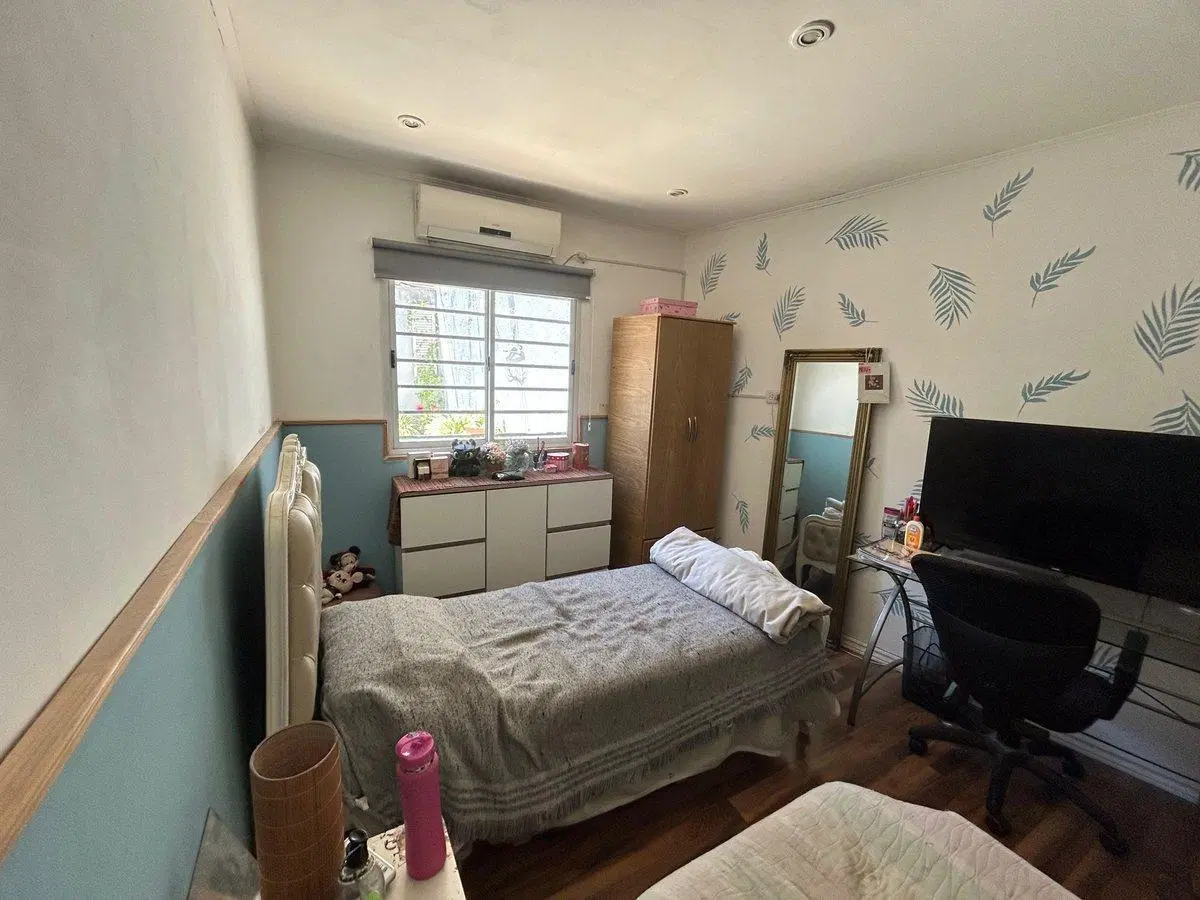 VENTA PH 2 AMBIENTES PARQUE PATRICIOS PATIO 5