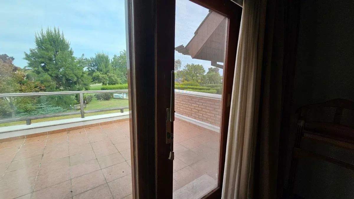 Casa de 6 ambientes en Country Boca Raton Pilar 3