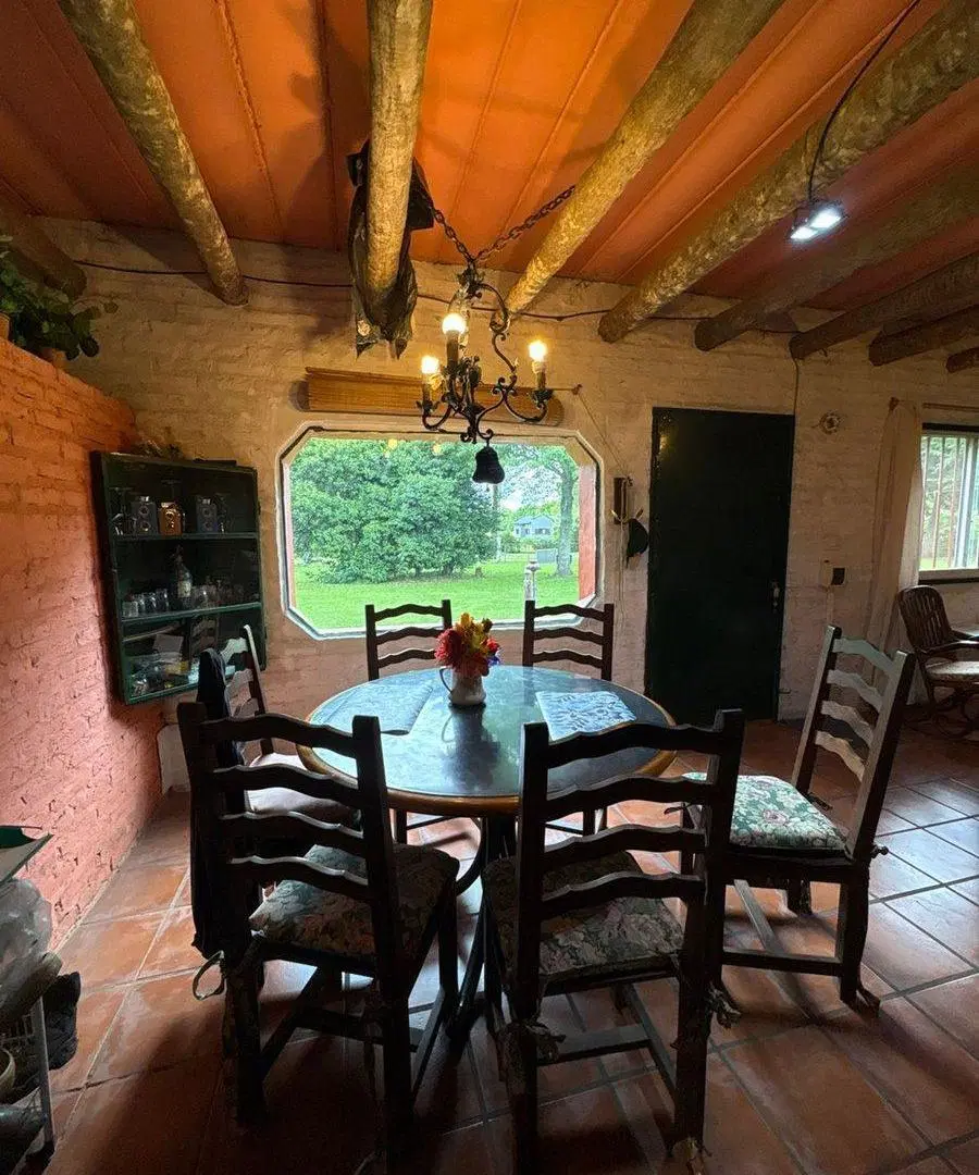 CASA EN VENTA SAN MIGUEL DEL MONTE 6 AMBIENTES 3