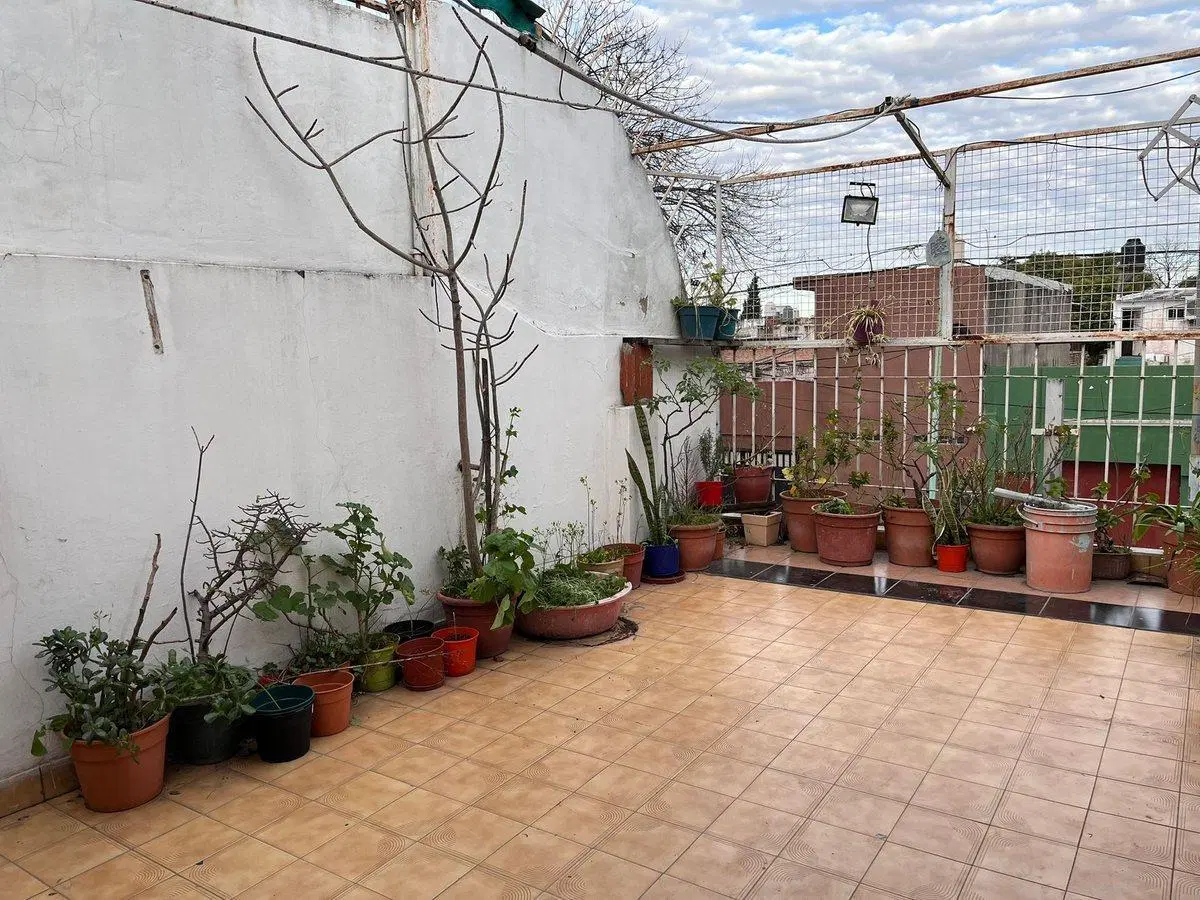 CASA EN VENTA 3 AMB V. SOLDATI CON PATIO Y JARDIN 4