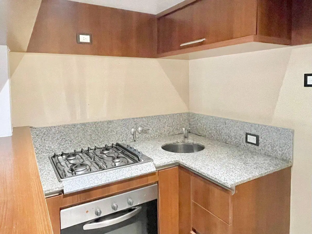 VENTA MONOAMBIENTE BAJO BELGRANO BALCON 3