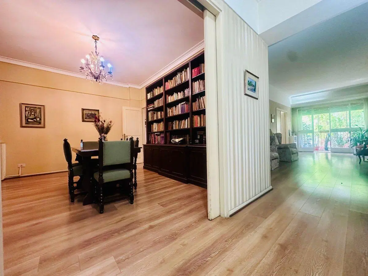 SEMIPISO EN VENTA RECOLETA 5 AMBIENTES 3