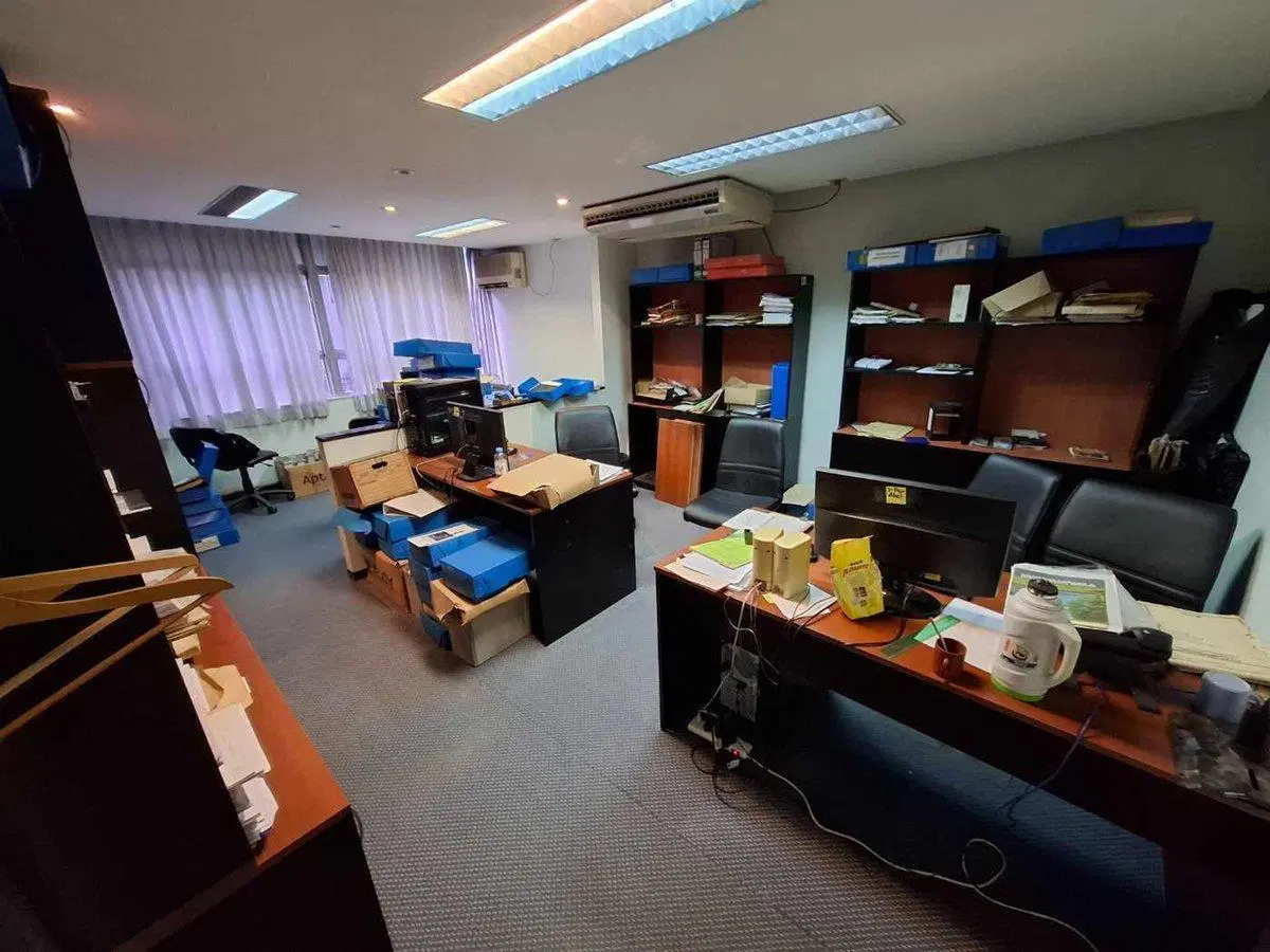 VENTA OFICINA MICROCENTRO PISO 250 MTS 3