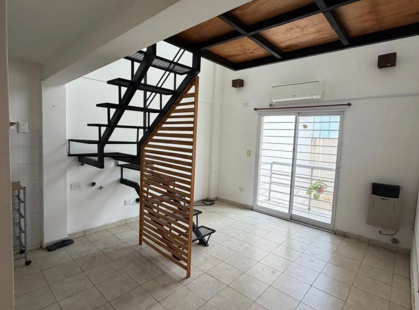DEPARTAMENTO DUPLEX EN ALQUILER 3