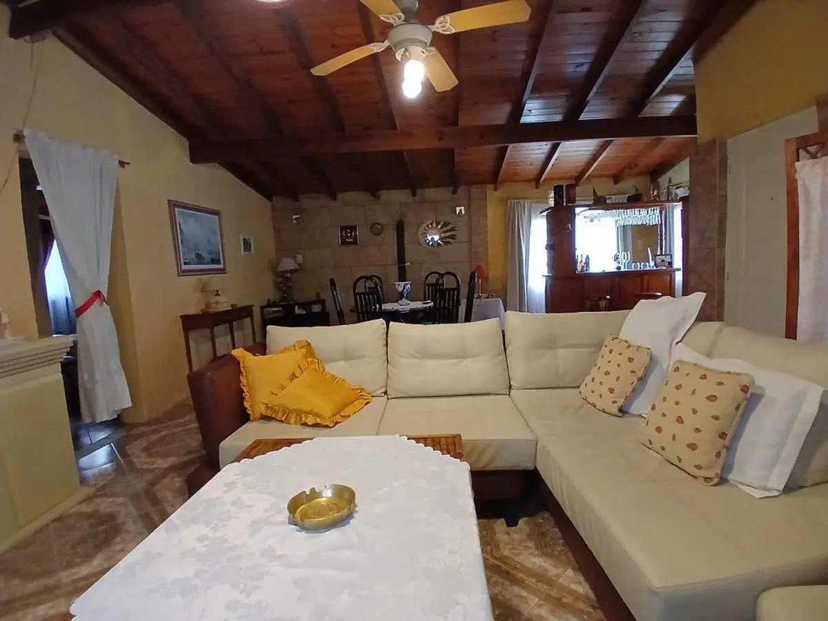 CASA QUINTA EN VENTA SAN VICENTE PARQUIZADA 4